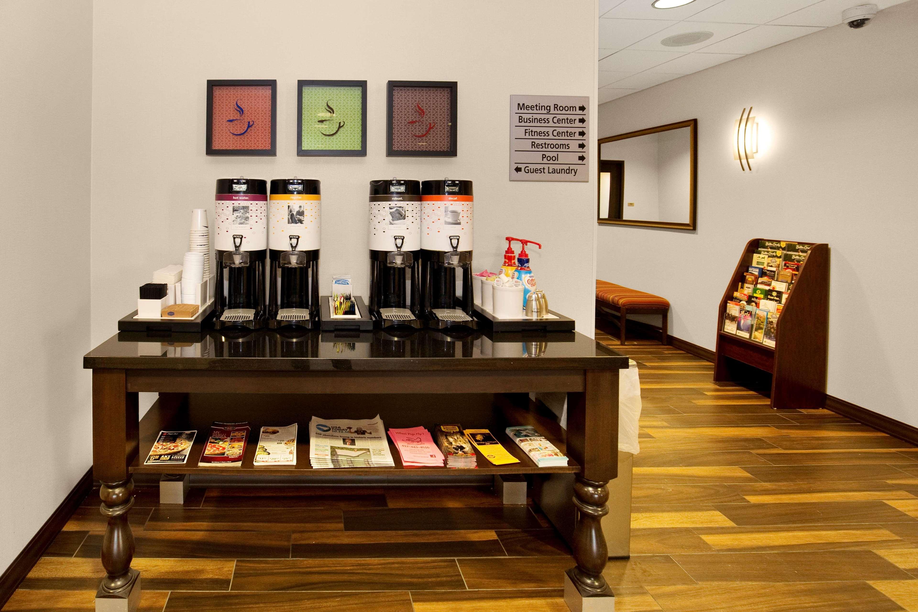 Hampton Inn Butler Ngoại thất bức ảnh