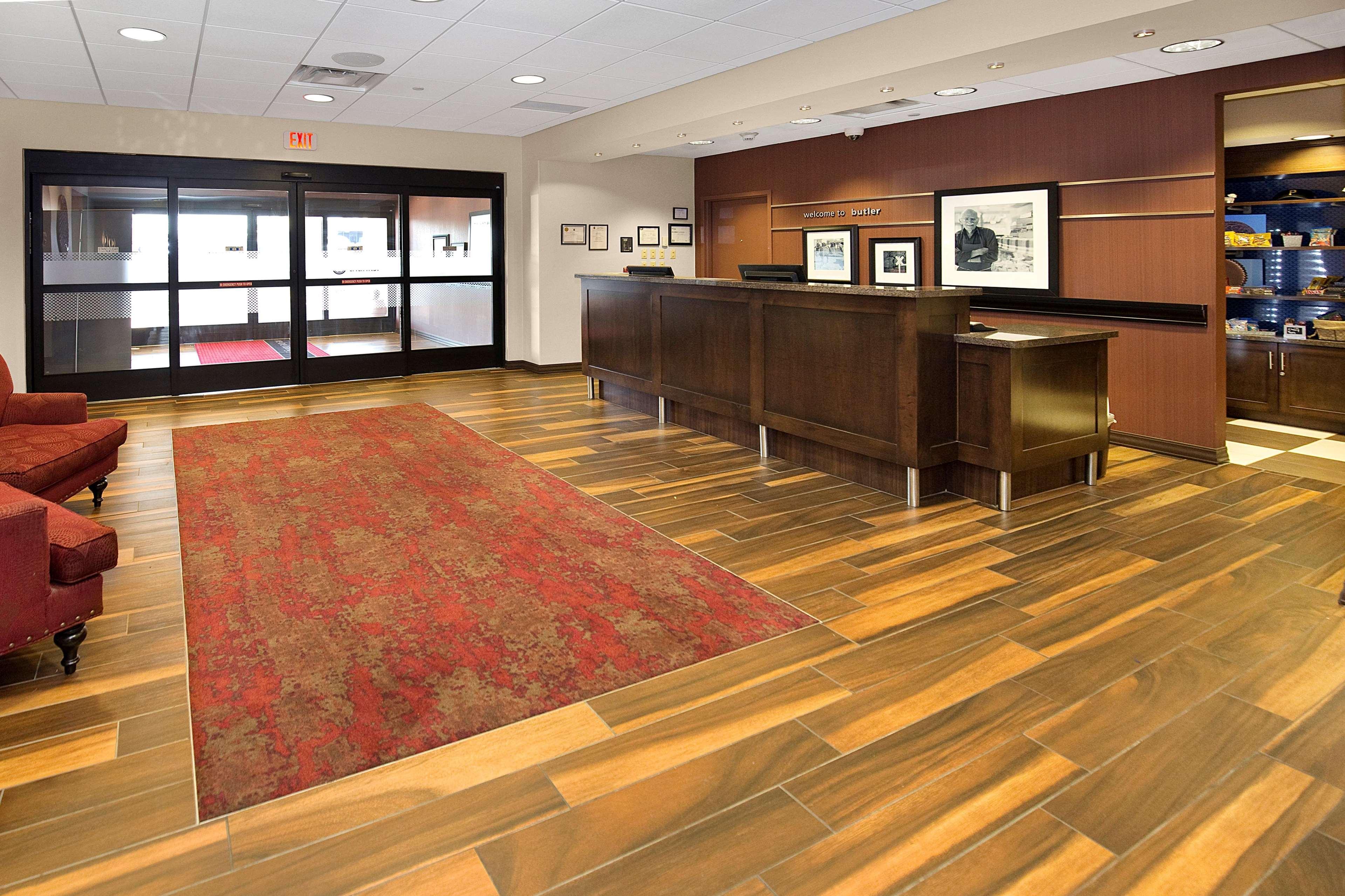 Hampton Inn Butler Ngoại thất bức ảnh