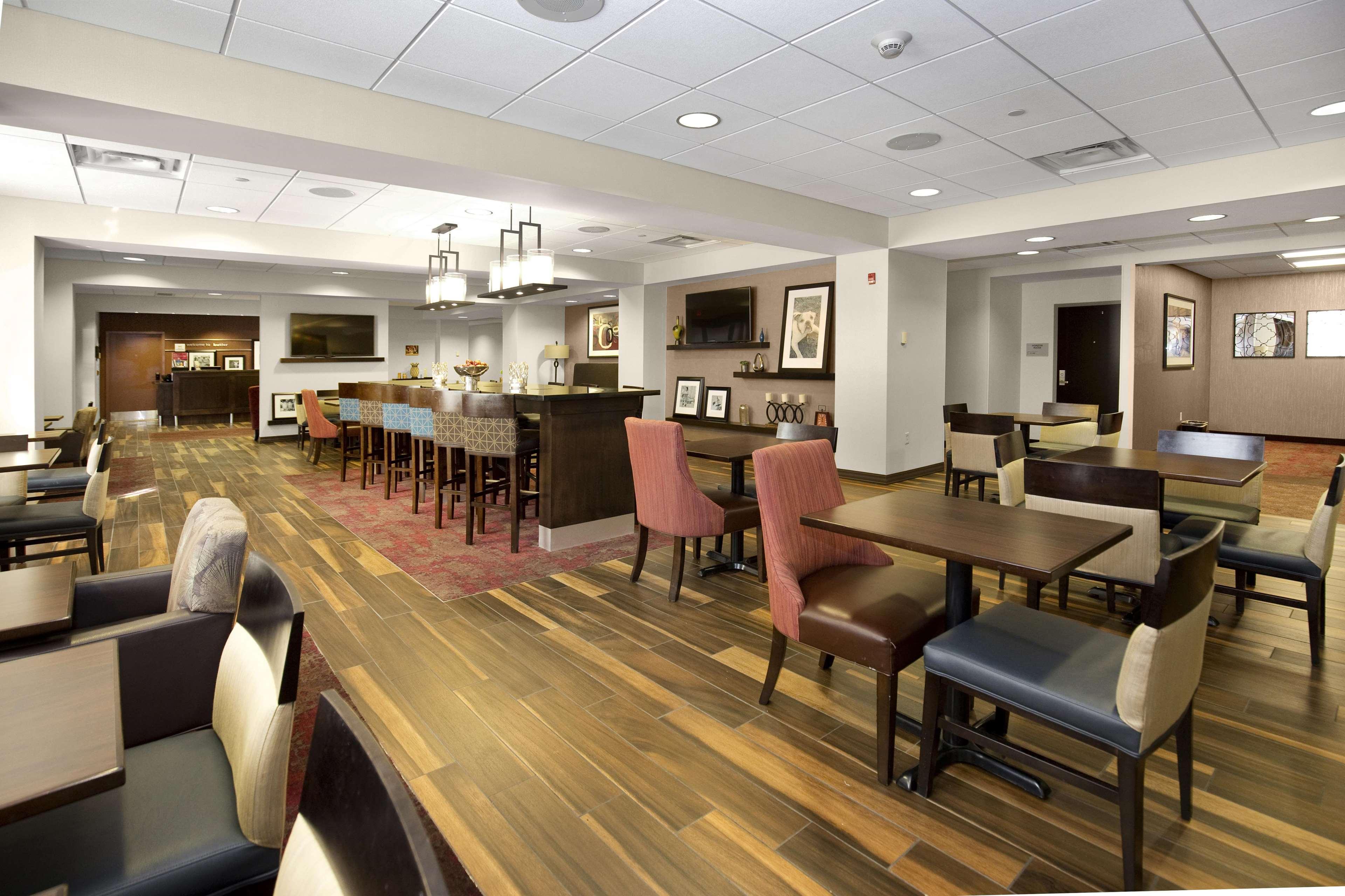Hampton Inn Butler Ngoại thất bức ảnh